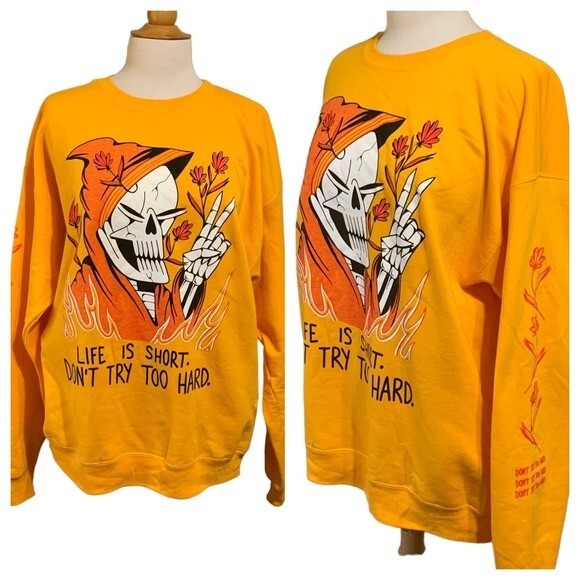 Vintage “Don’t Try Too Hard” Wicked Clothes Yellow Skull Sweatshirt - Large - Picture 1 of 6